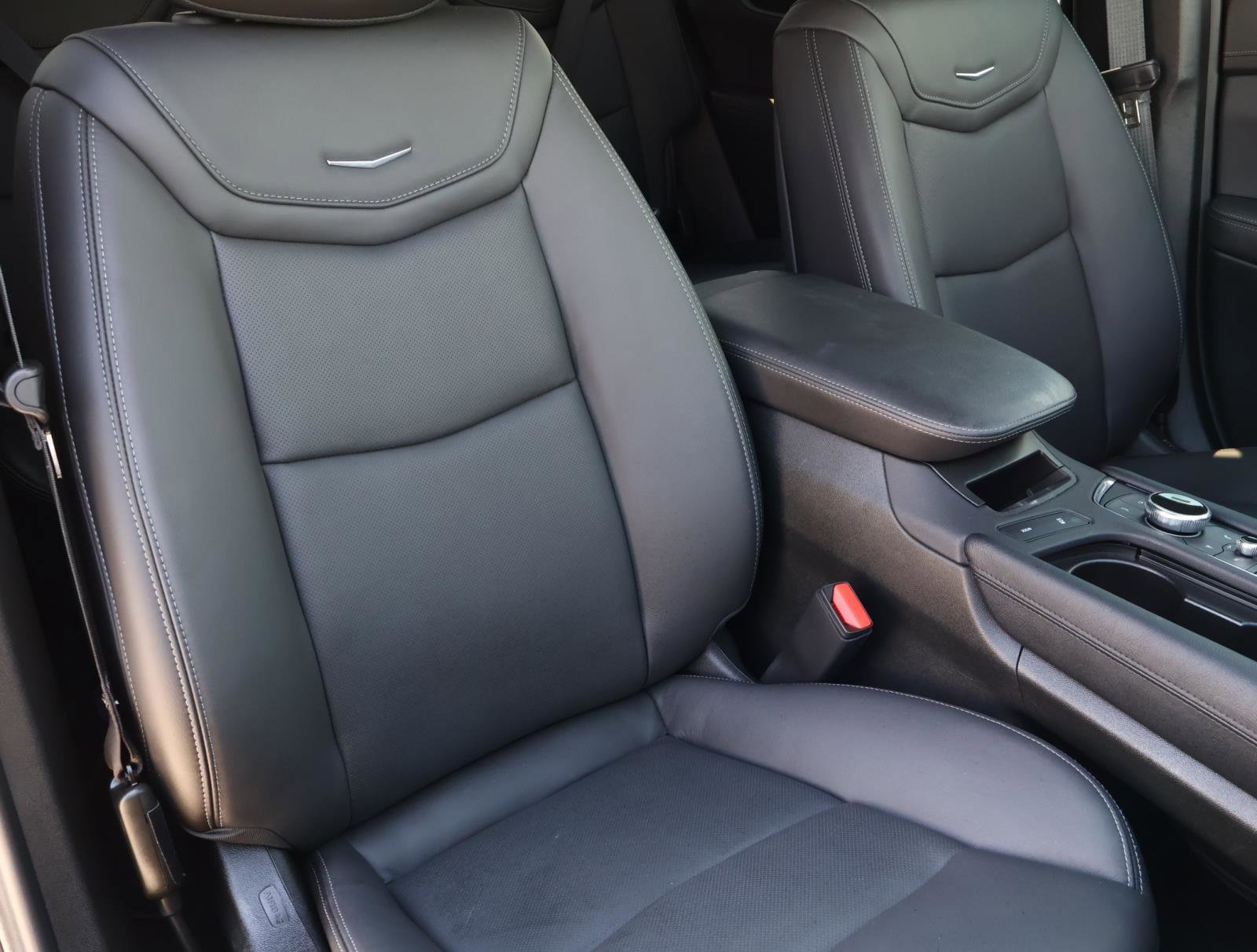 2025 Cadillac XT6 Premium Luxury photo 22
