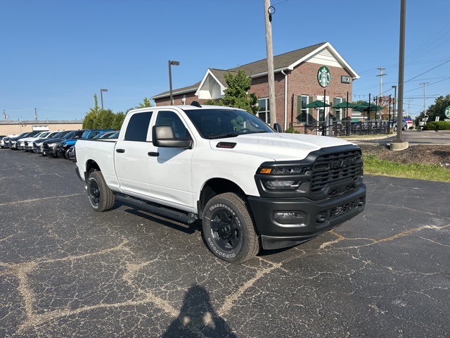 2025 Ram 3500 Tradesman photo 2