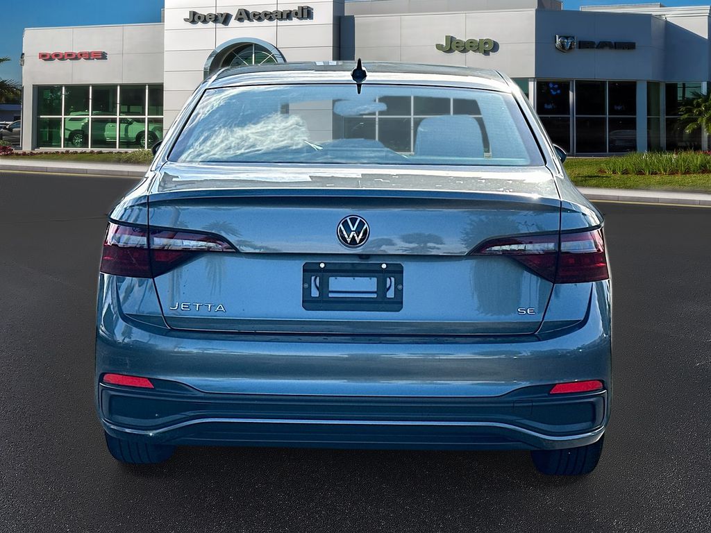 2022 Nissan Rogue Sport SL photo 4