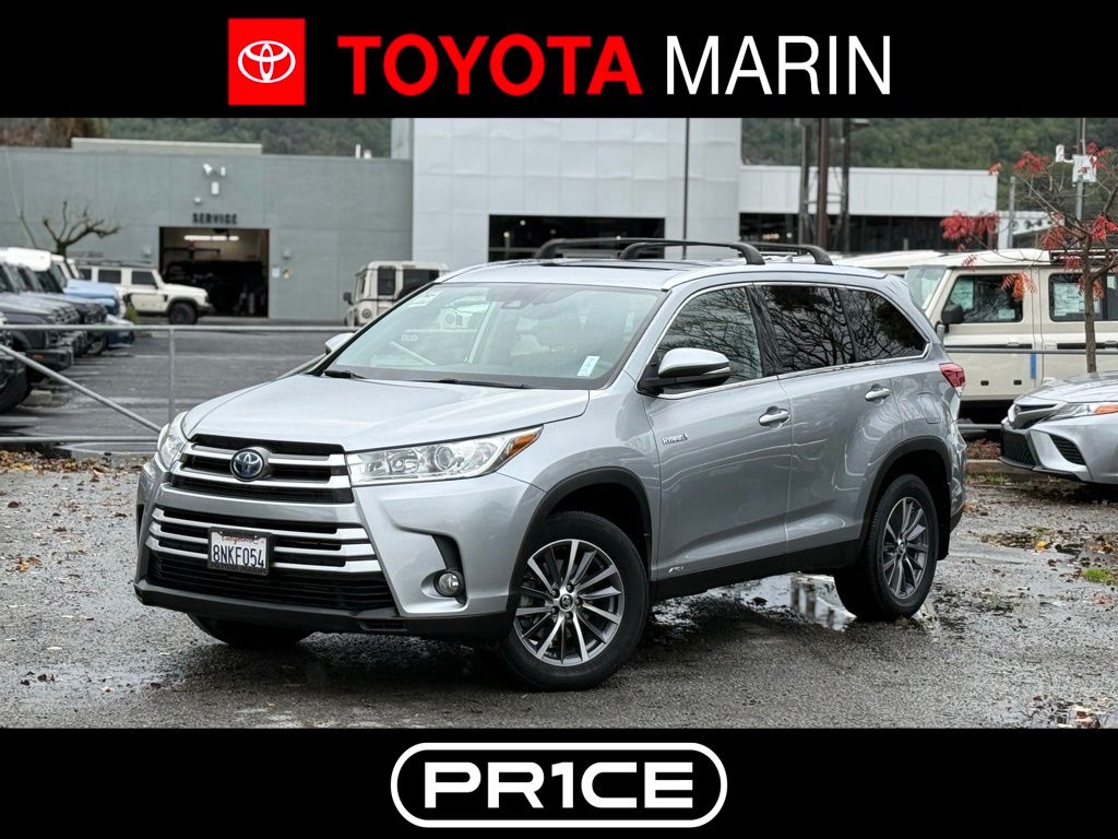 2019 Toyota Highlander XLE's photo