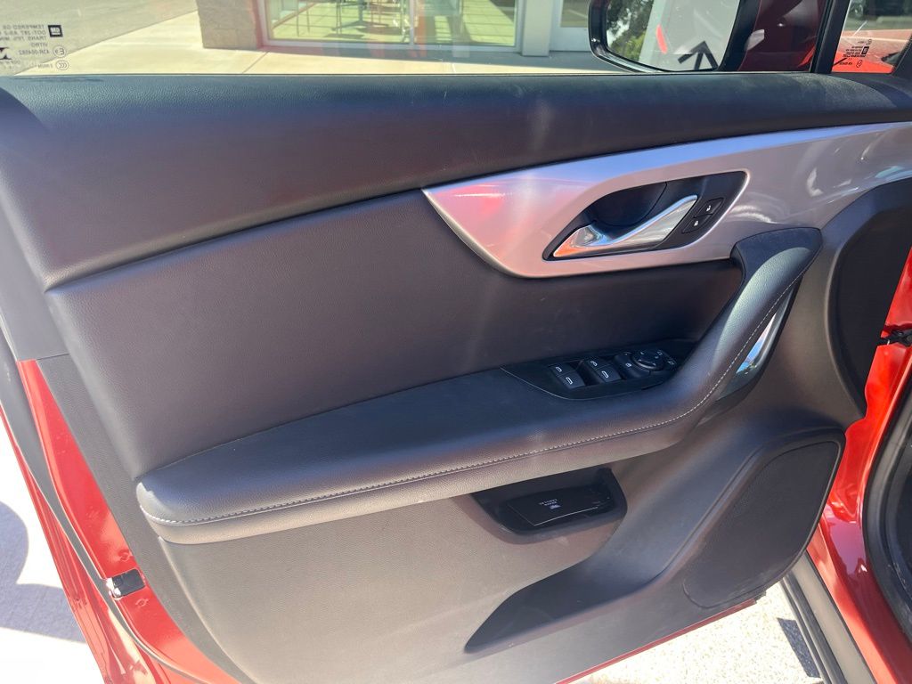 2021 Chevrolet Blazer 2LT photo 12