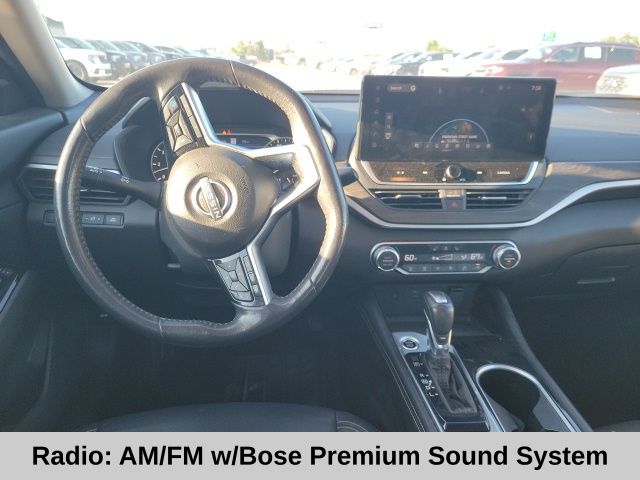 2023 Nissan Altima 2.5 SL photo 2