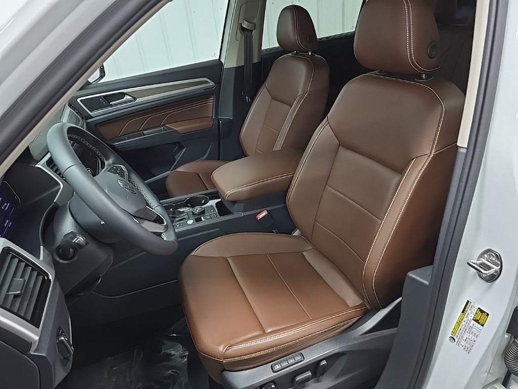 2022 Volkswagen Atlas SEL photo 29