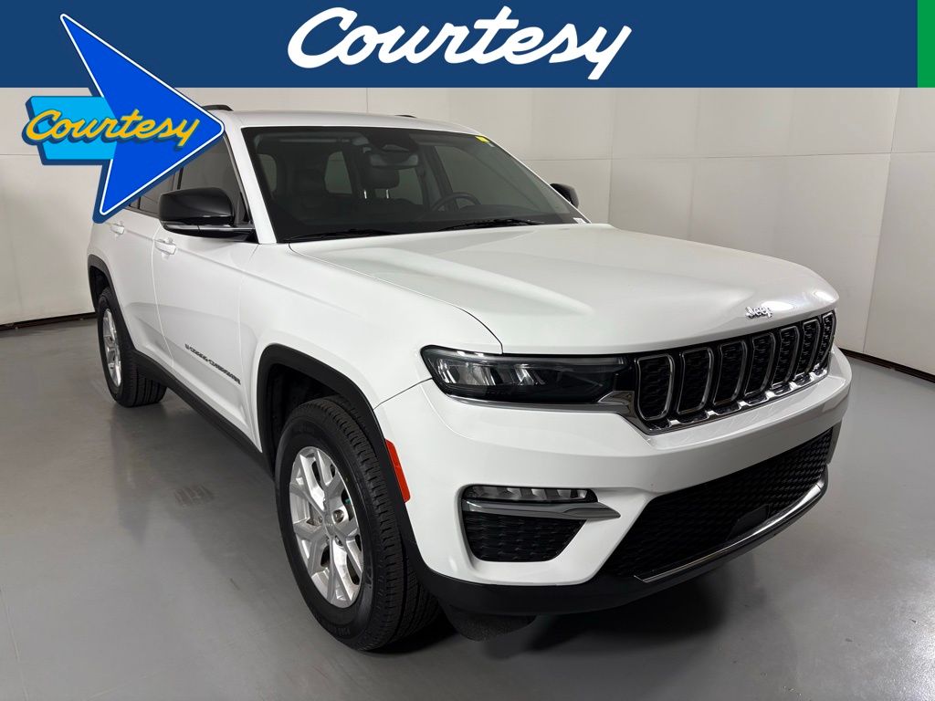 2023 Jeep Grand Cherokee Limited's photo