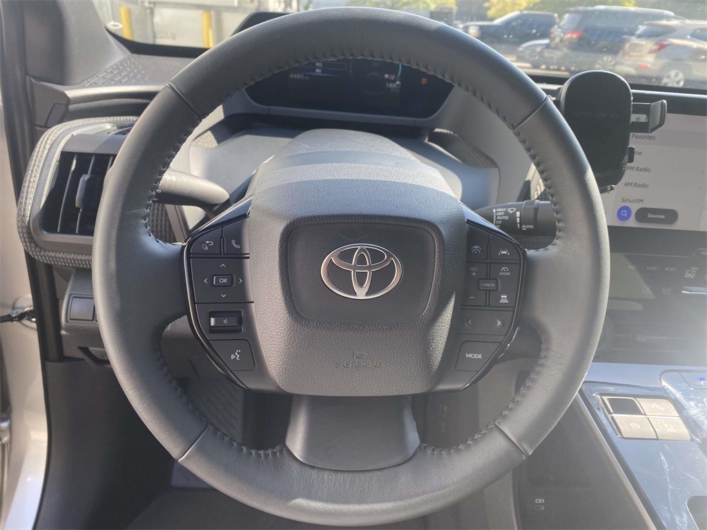 2024 Toyota bZ4X XLE photo 27