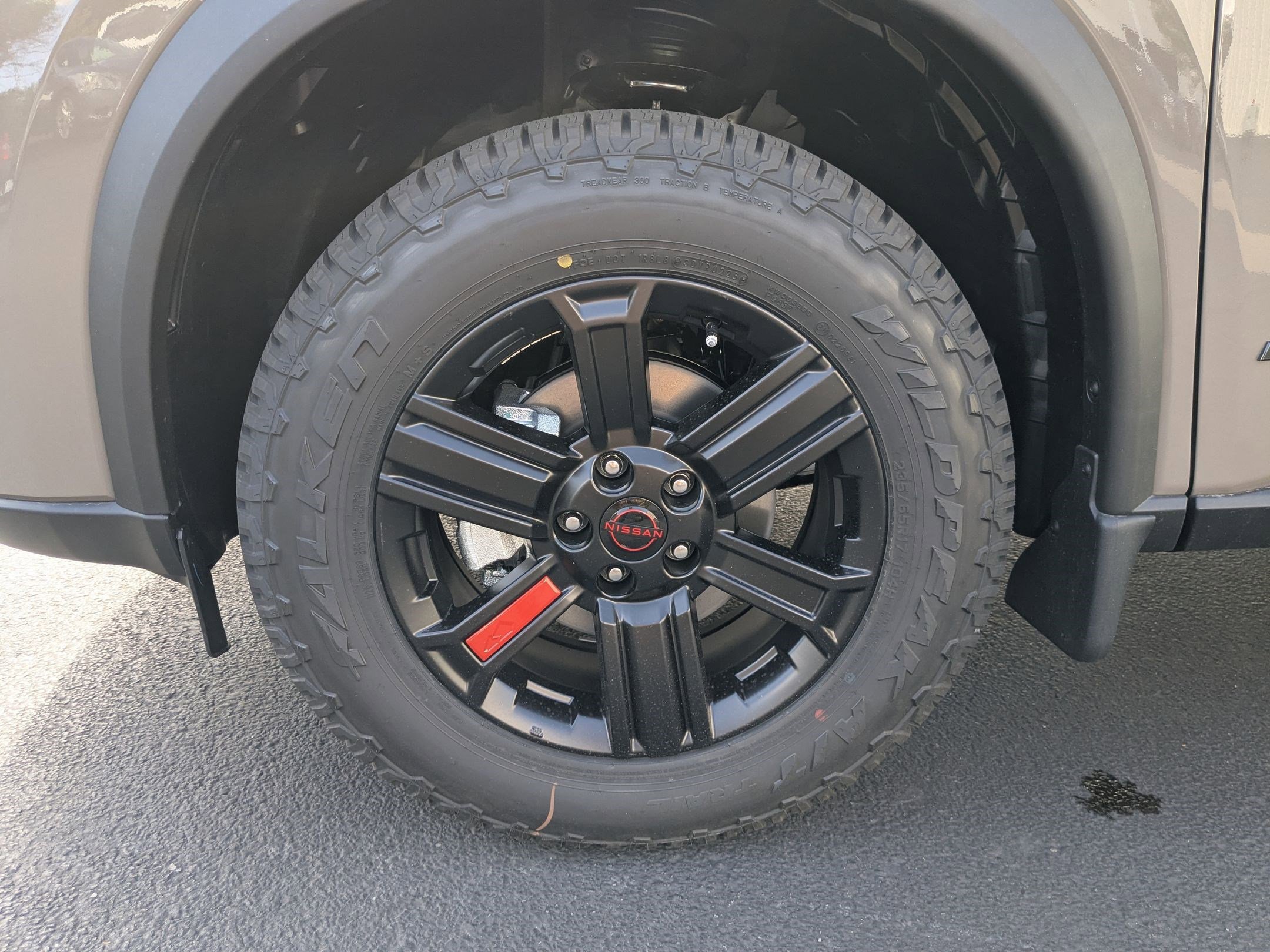 2026 Nissan Rogue SV photo 16