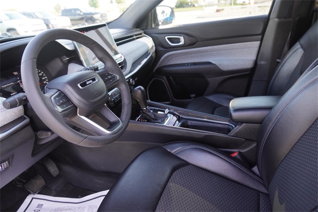 2023 Jeep Compass Latitude photo 17