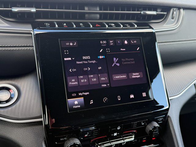 2025 Jeep Grand Cherokee Altitude photo 13
