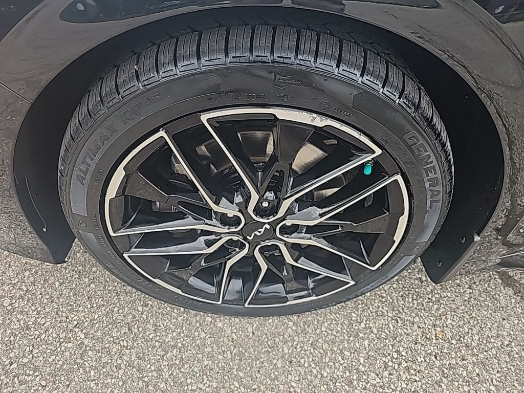 2024 Kia K5 GT photo 31