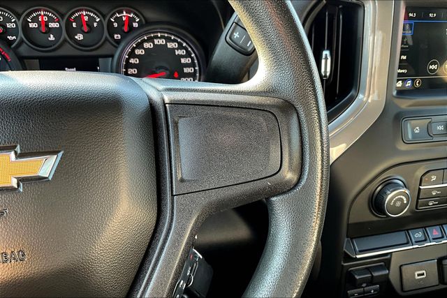 2019 Chevrolet Silverado 1500 Custom photo 21