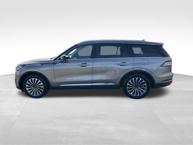 2020 Lincoln Aviator Reserve photo 2