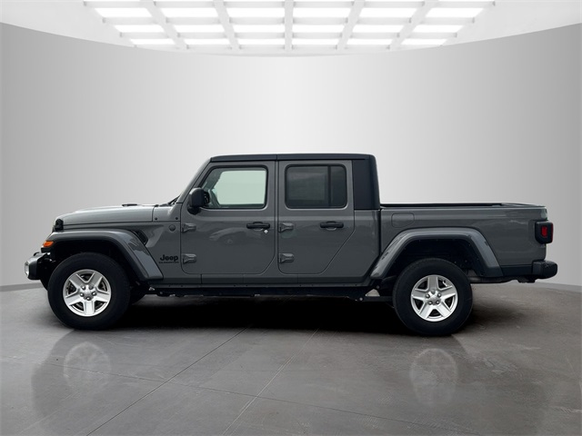 2022 Jeep Gladiator Sport photo 4