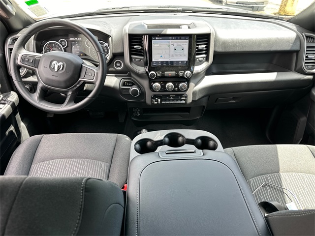 2024 Ram 2500 Tradesman photo 2