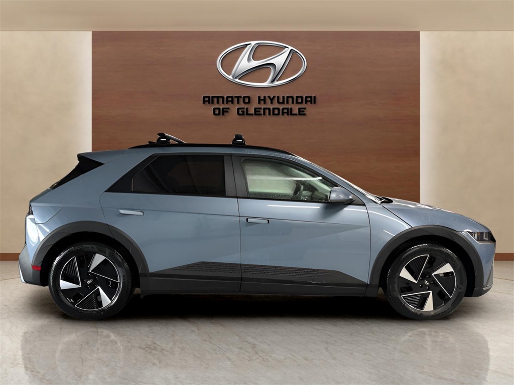 2025 Hyundai Ioniq 5 SEL photo 7