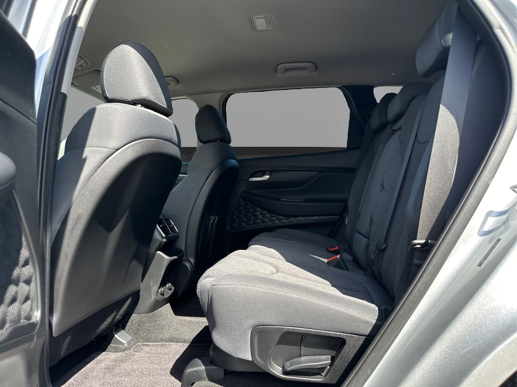 2019 Hyundai Santa Fe SEL photo 3