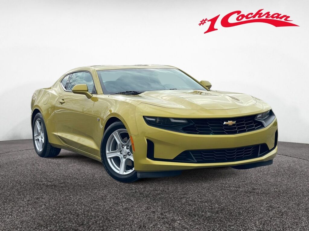 2024 Chevrolet Camaro 1LT's photo
