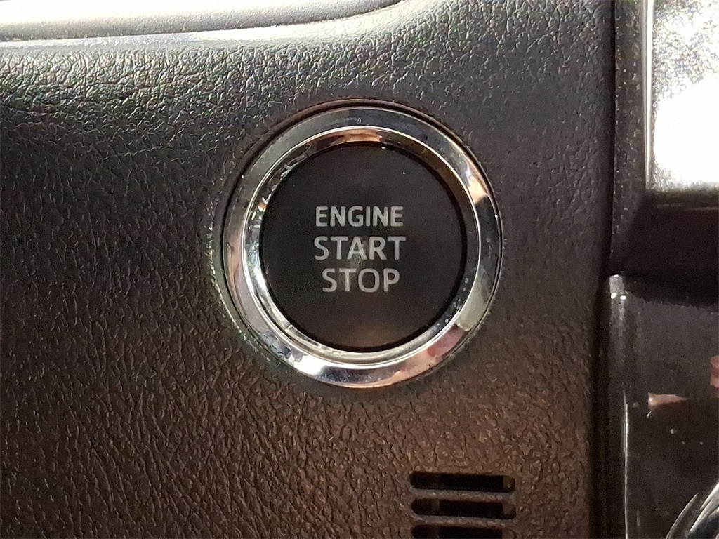 2024 Toyota 4Runner TRD Off-Road 4WD photo 17
