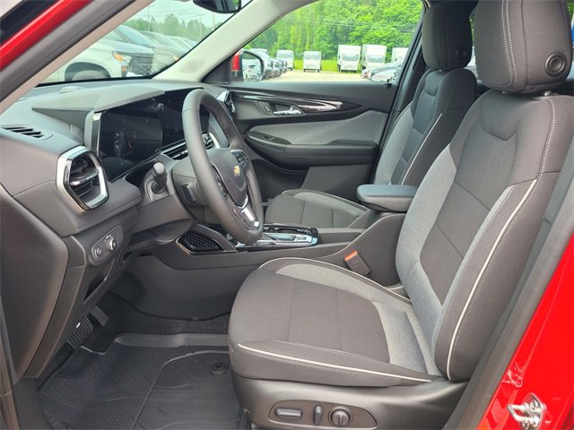 2026 Chevrolet Trailblazer LT photo 11
