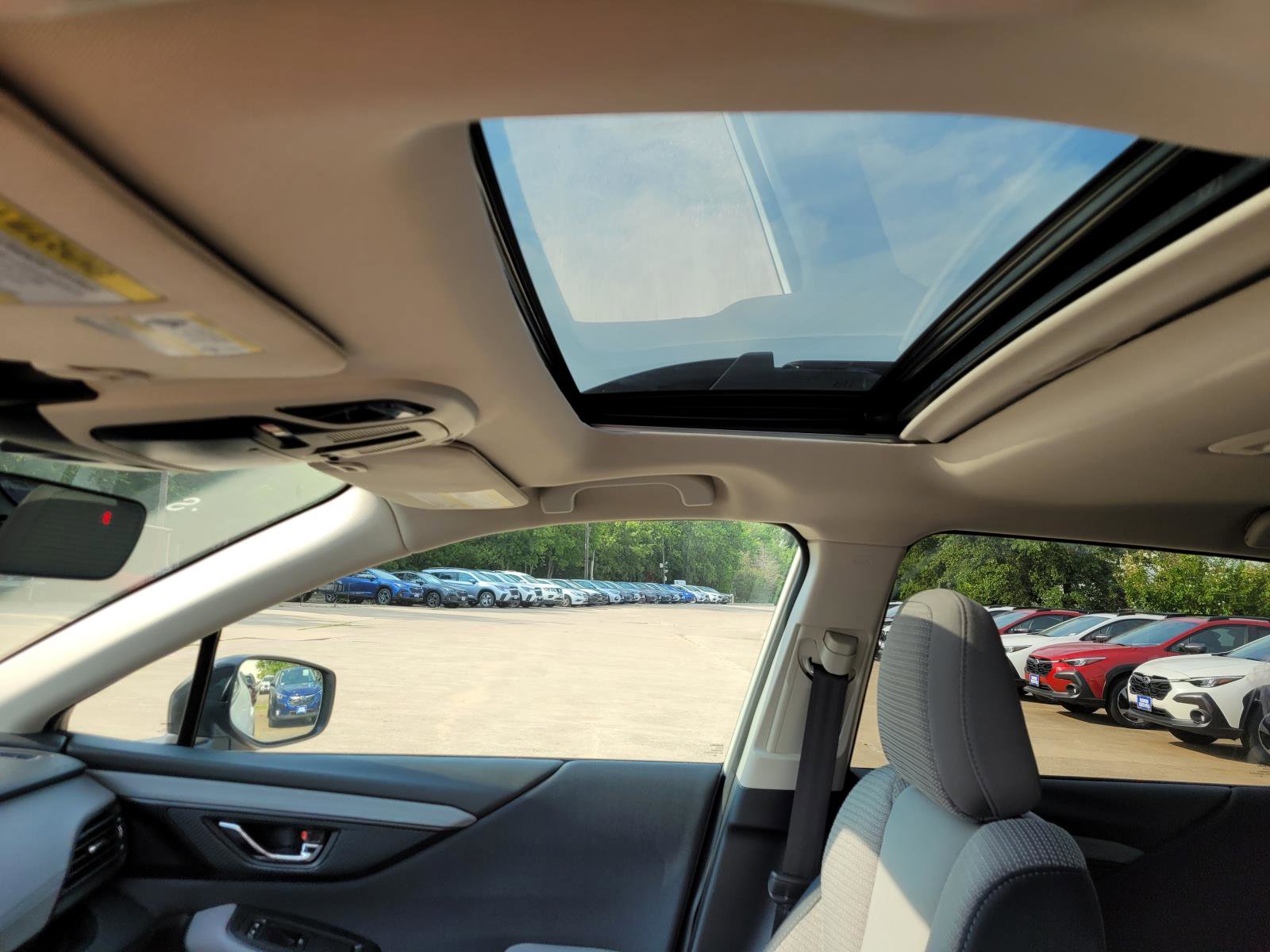 2025 Subaru Outback Premium photo 12