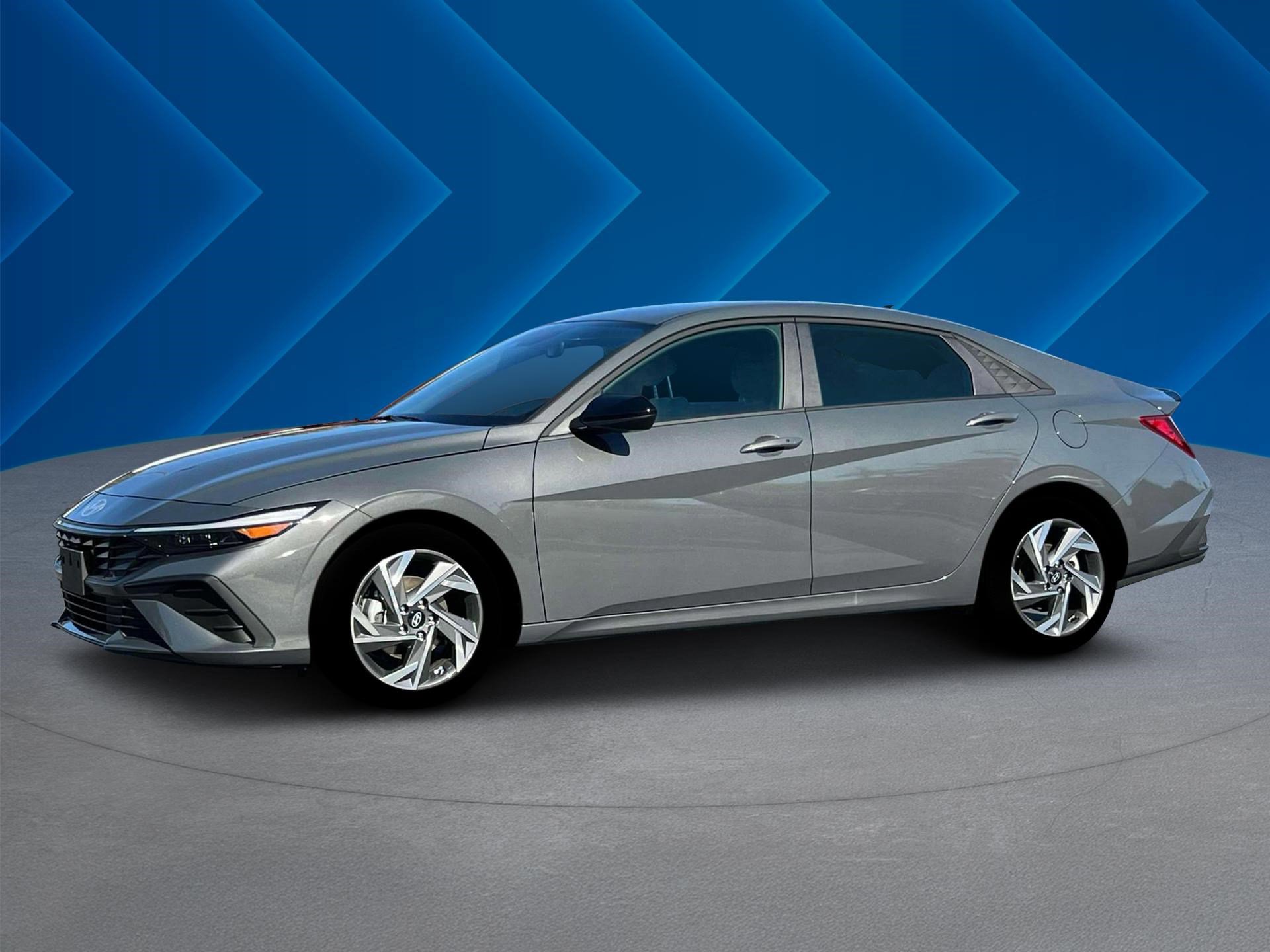 2025 Hyundai Elantra SEL Sport photo 2