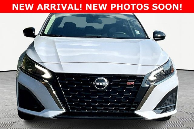 2024 Nissan Altima 2.5 SR photo 2