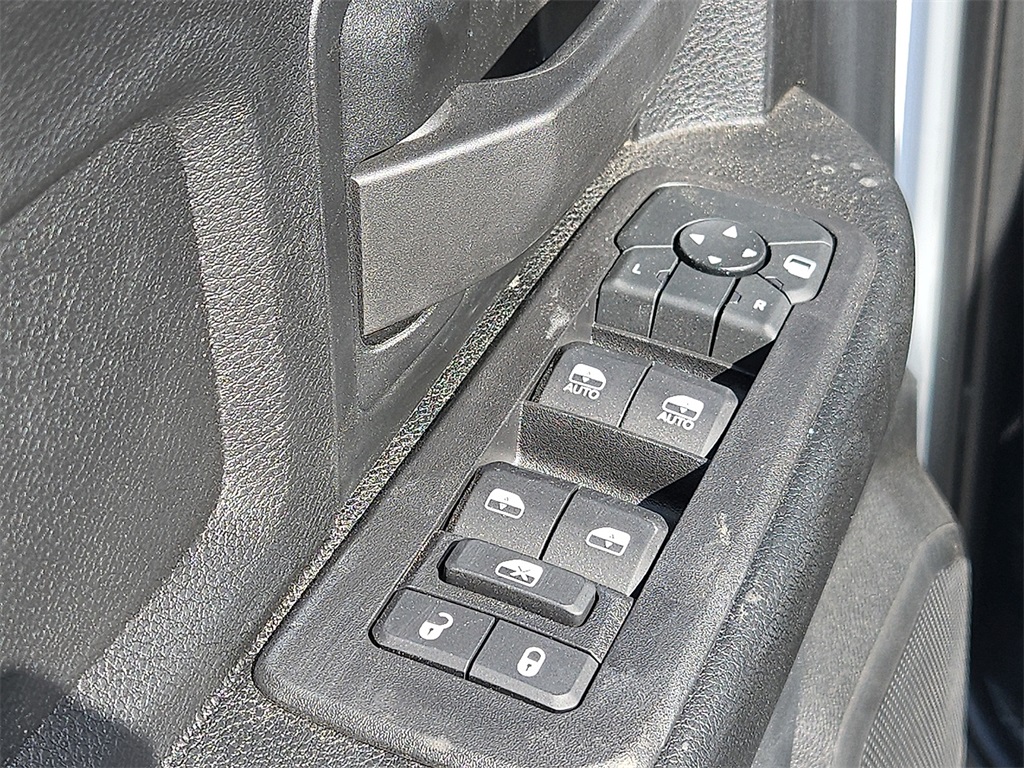 2026 Ram 5500 Tradesman photo 13