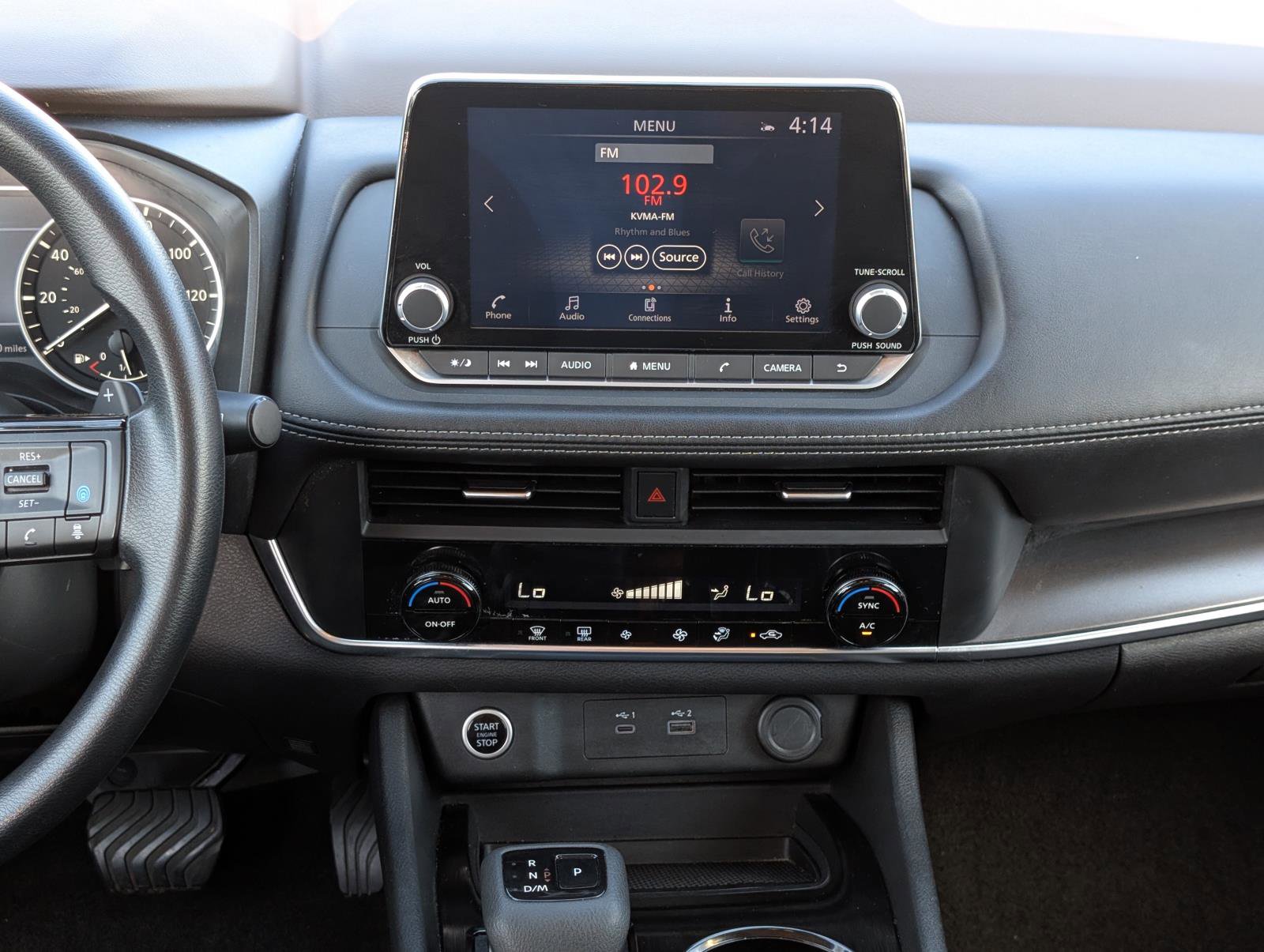 2023 Nissan Rogue SV photo 21