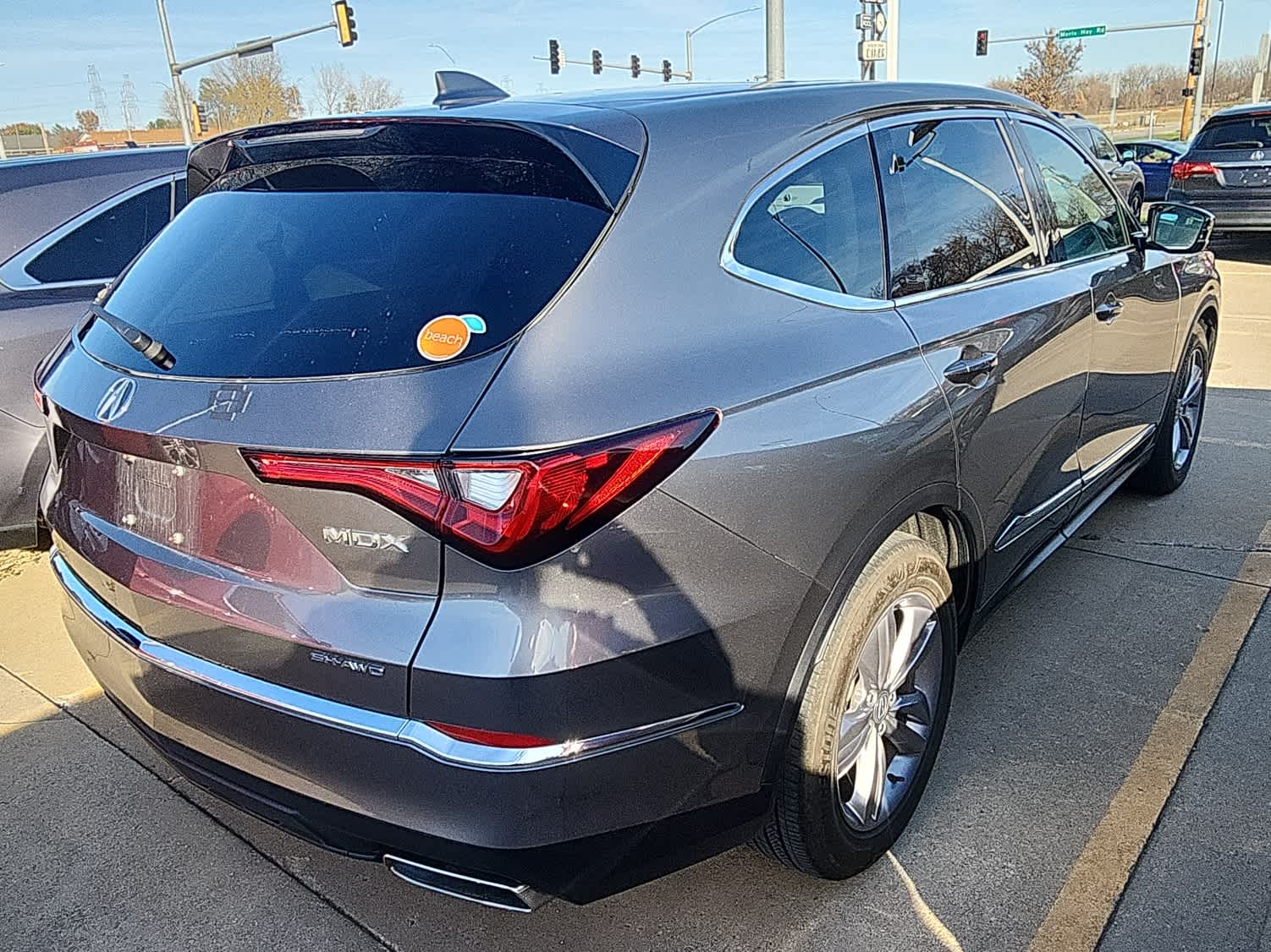 2023 Acura MDX SH-AWD photo 3