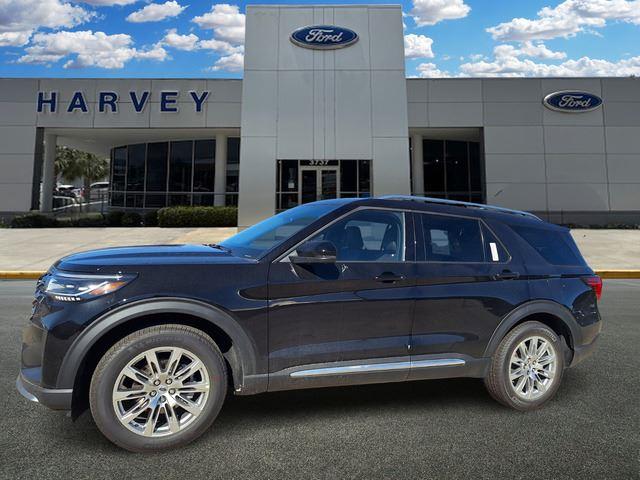 2026 Ford Explorer Platinum's photo