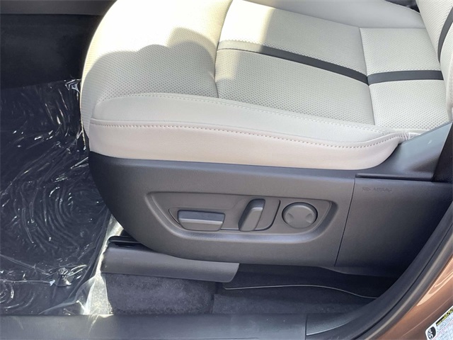 2025 Mazda CX-70 Plug-in Hybrid Premium photo 13