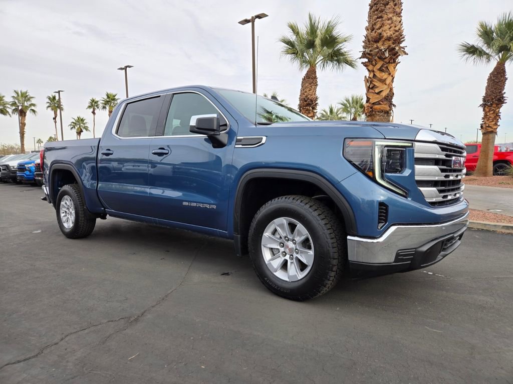 2024 GMC Sierra 1500 SLE's photo