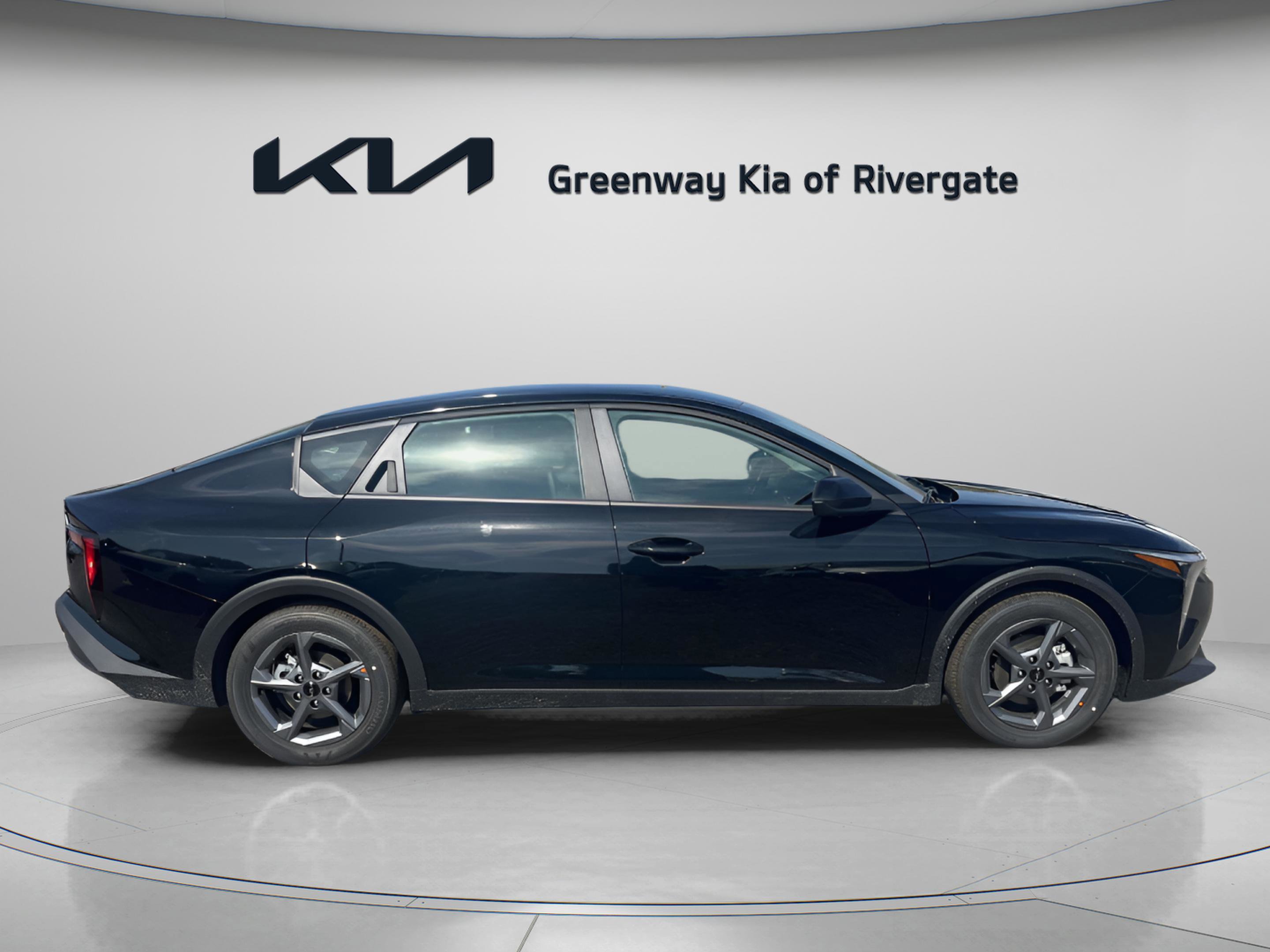 2025 Kia K4 LXS photo 8