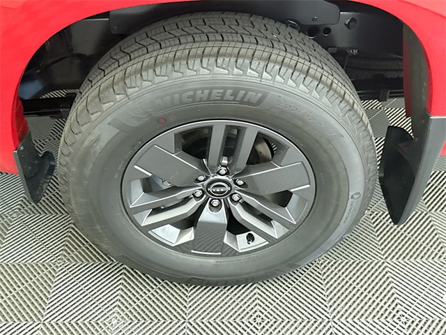 2026 Nissan Frontier SV photo 4