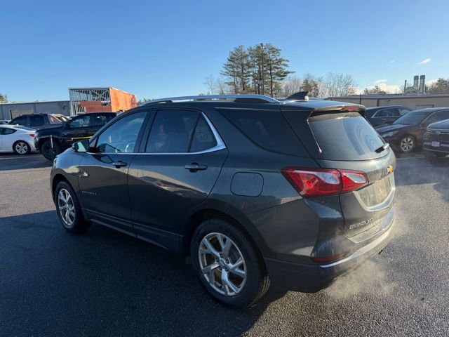 2018 Chevrolet Equinox LT photo 3