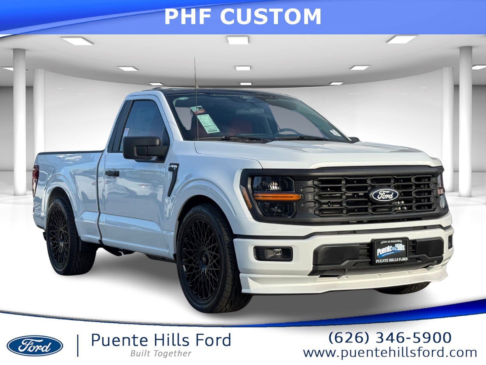 2025 Ford F-150 XL's photo