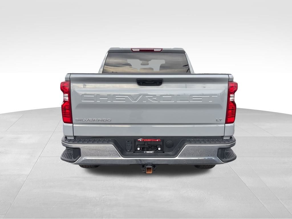 2024 Chevrolet Silverado 1500 LT photo 3