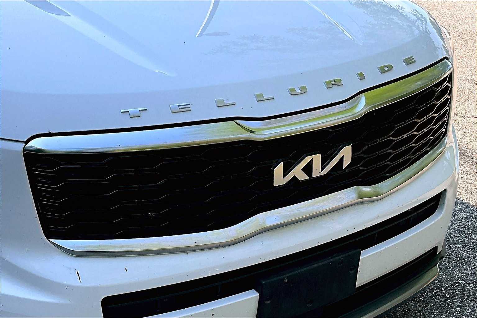 2022 Kia Telluride EX photo 28