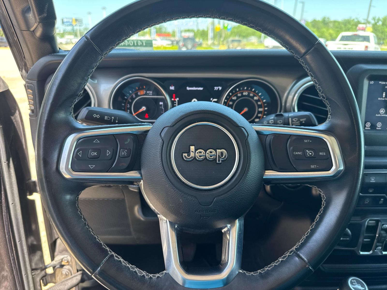 2020 Jeep Wrangler Unlimited Sahara photo 20