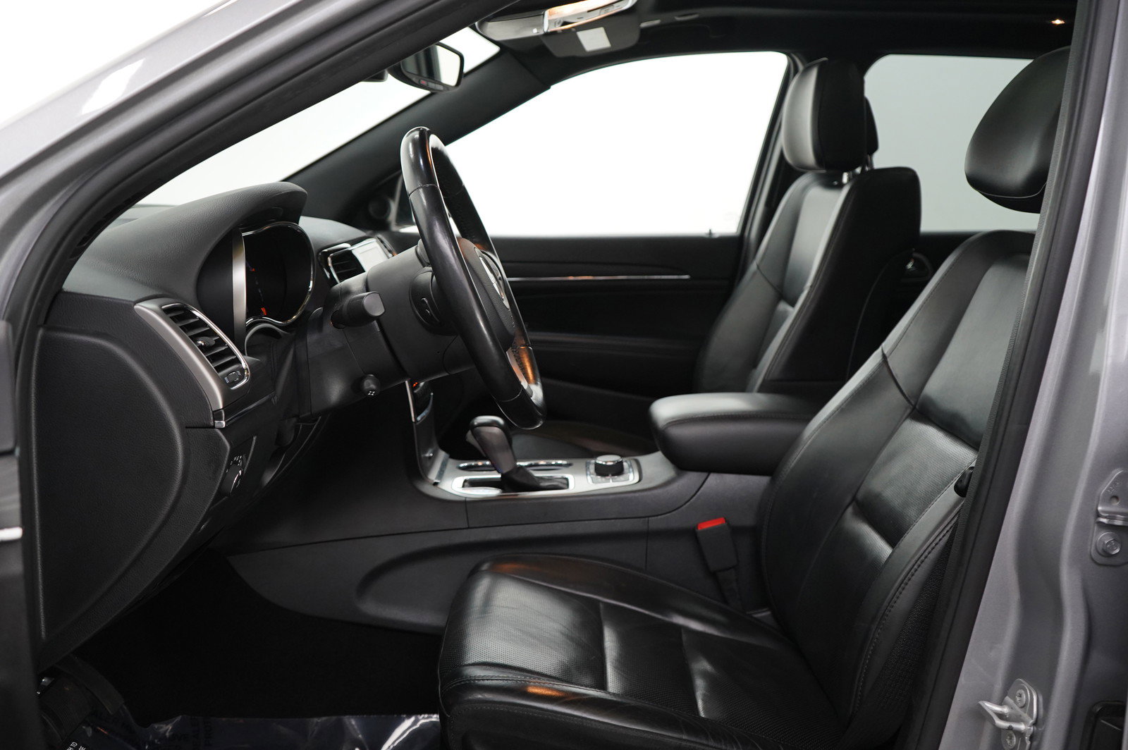 2020 Jeep Grand Cherokee Limited photo 16
