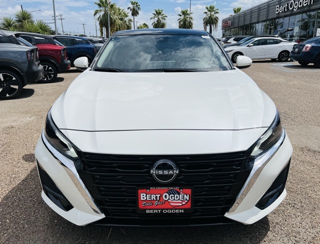 2025 Nissan Altima SV Special Edition photo 7