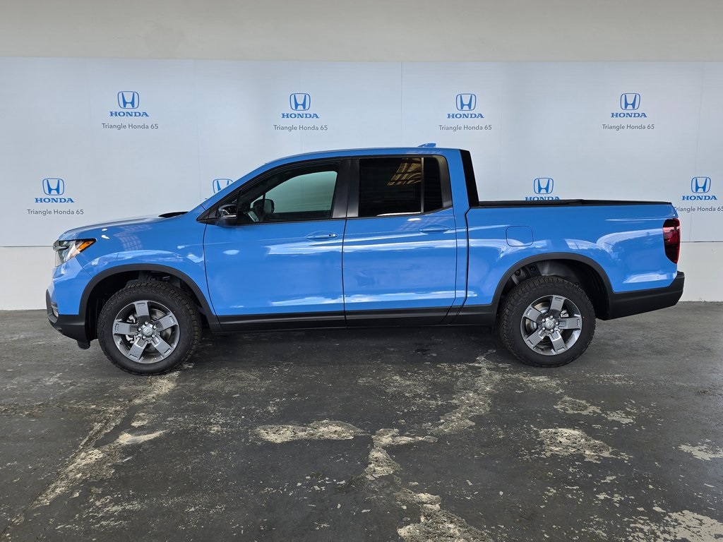 2025 Honda Ridgeline TrailSport photo 3