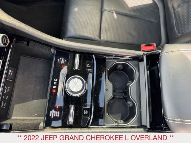 2022 Jeep Grand Cherokee Overland photo 21