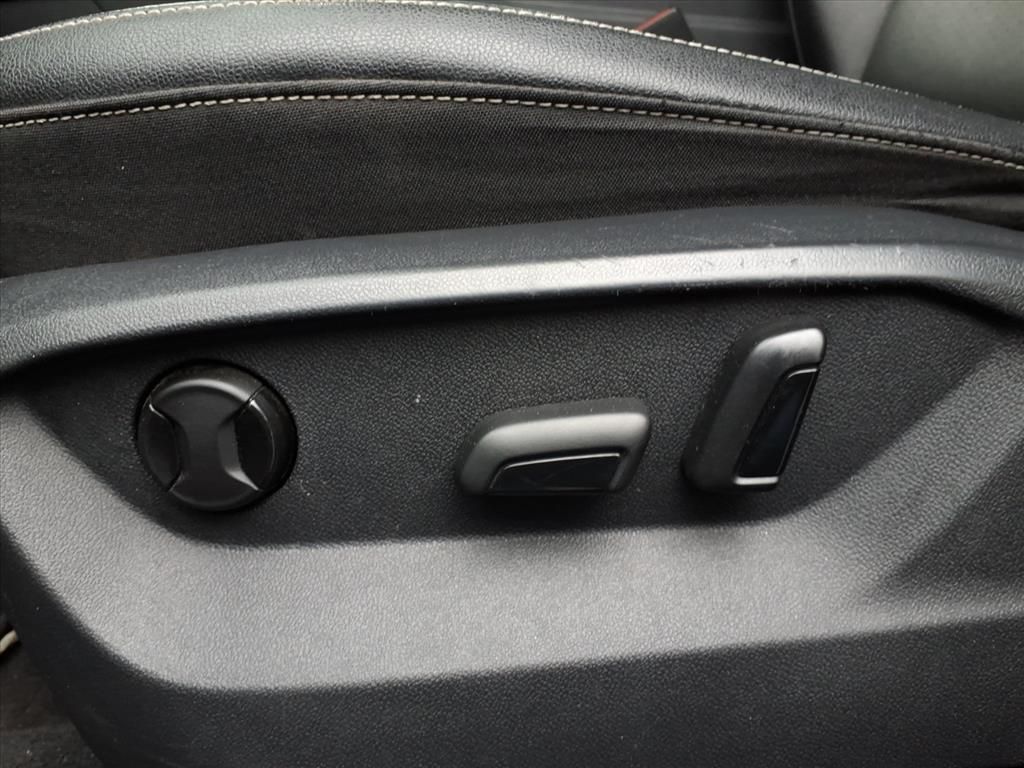 2020 VOLKSWAGEN ATLAS CROSS SPORT - Image 24