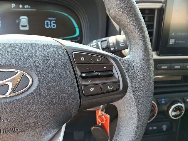 2023 Hyundai Venue SE photo 19
