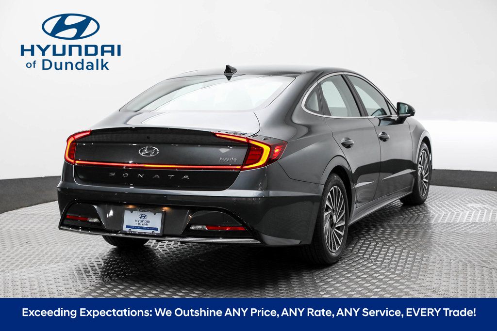 2022 Hyundai Sonata Hybrid Limited photo 2