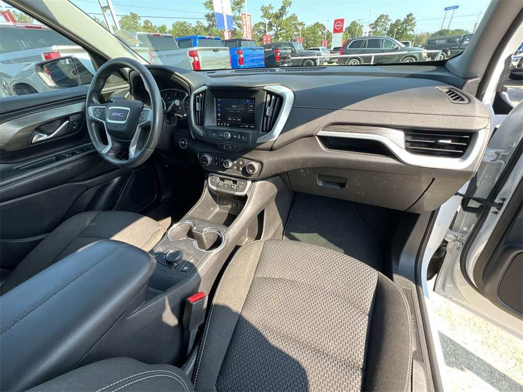 2023 Gmc Terrain SLE photo 30
