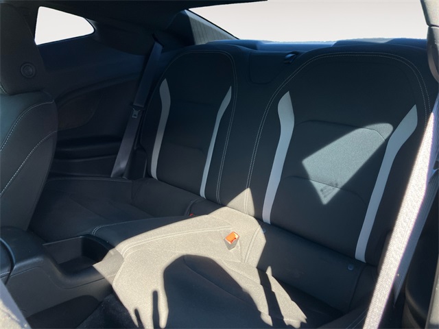 2021 Chevrolet Camaro 1LS photo 13