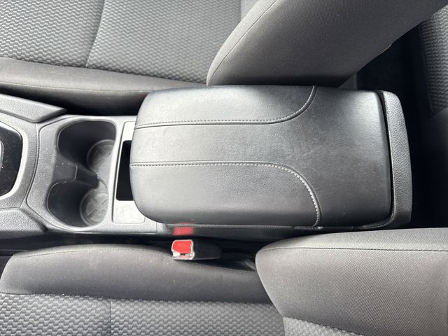 2019 Nissan Rogue Sport S photo 16