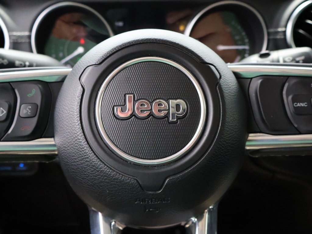 2023 Jeep Wrangler Sahara 4xe photo 25