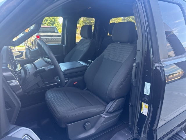 2023 Ford F-150 XL photo 8